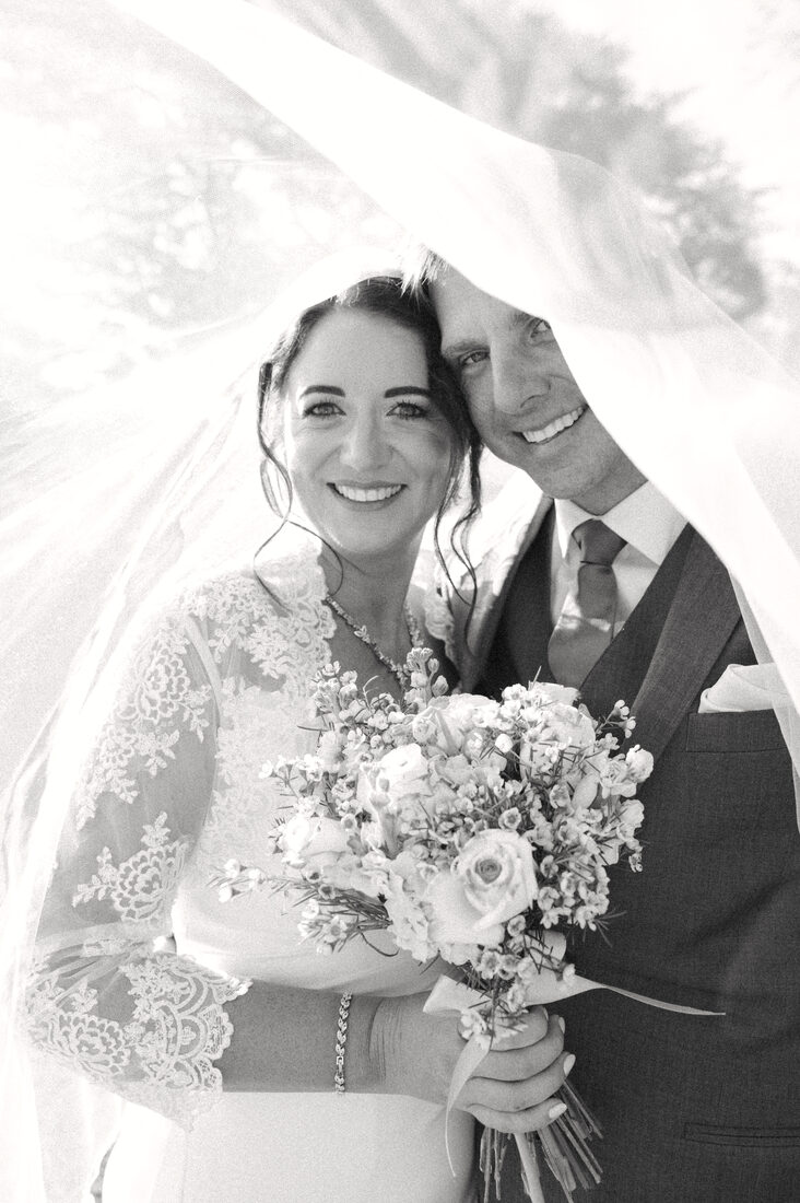 Justin and Lauren Kielhorn on their wedding day